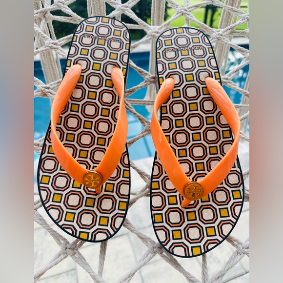 Tory Burch Curved Wedge Flip Flops - Picture 1 of 8